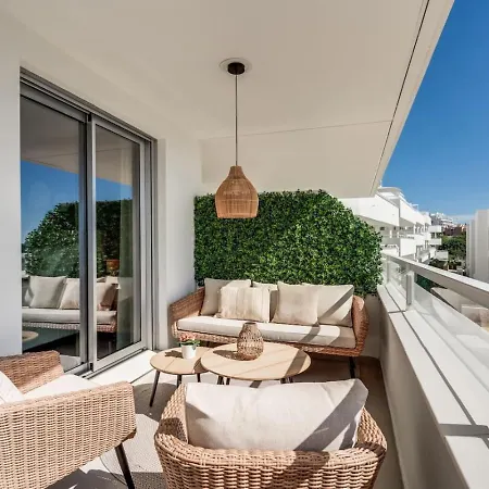 2br Oceana Gardens Amazing Views Luxury